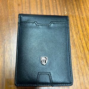 PREOWNED- TRAVANDO Mens Slim Wallet with Money Clip AUSTIN RFID Blocking.